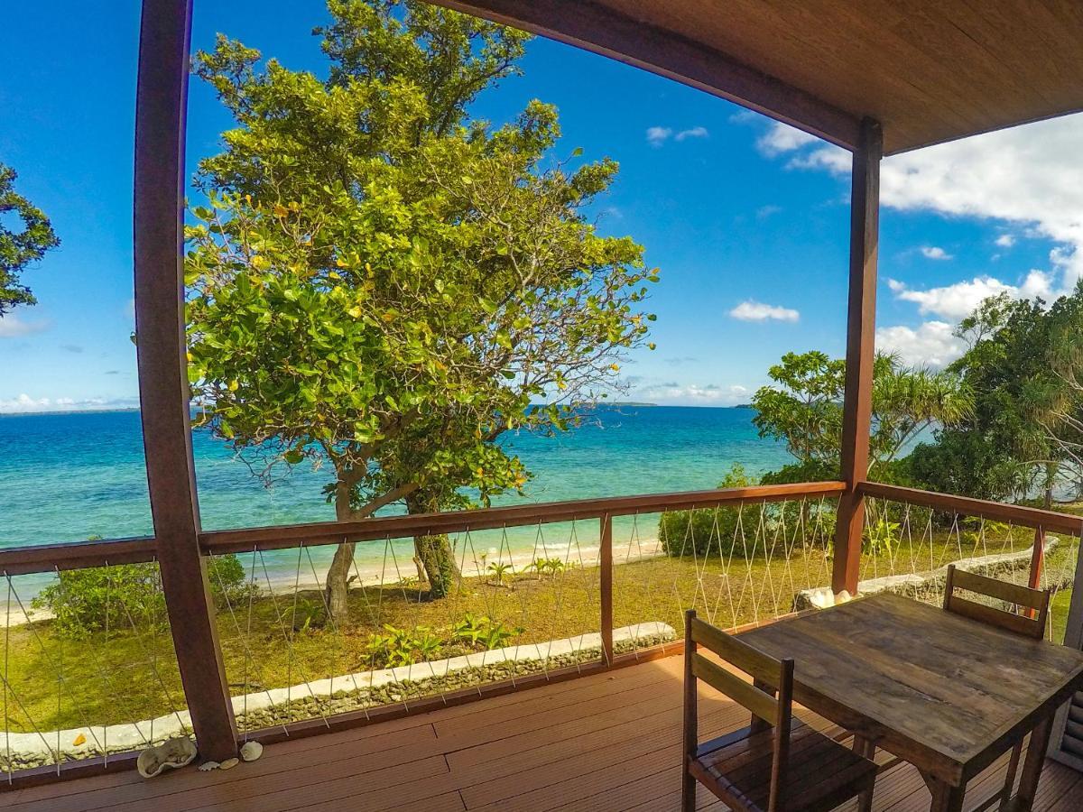 Aore Breeze Luganville Bagian luar foto
